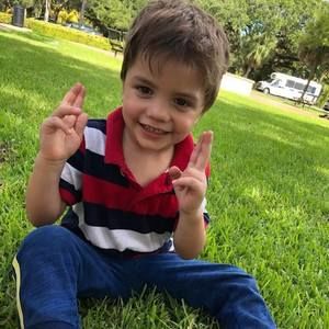 Meet your Posher, Leidy elena